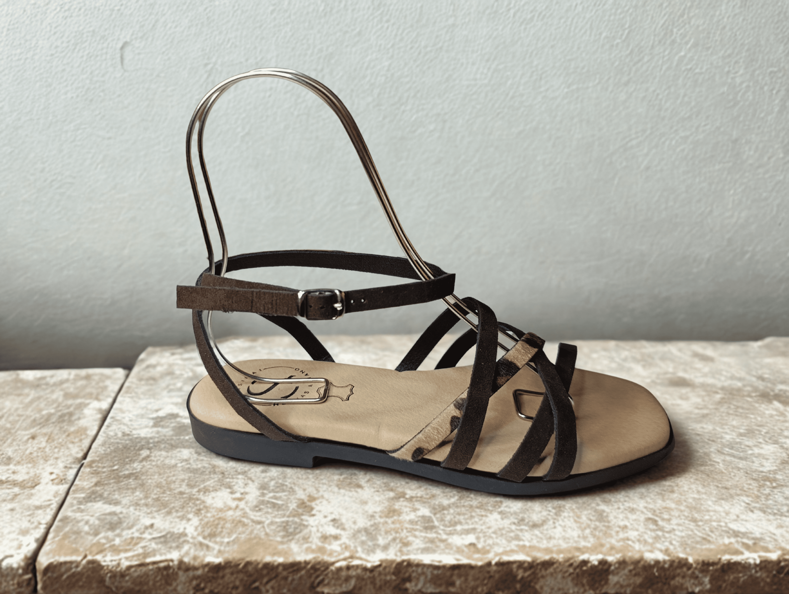 Modelo Gaia Persikai